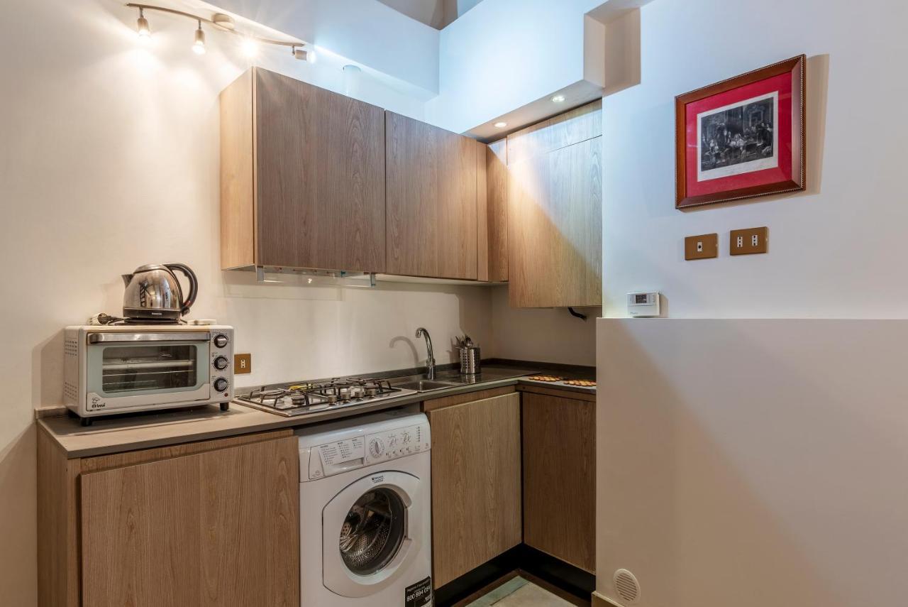Roma Central Studio Ngoại thất bức ảnh